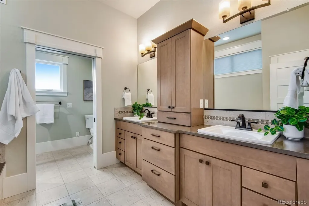 712 Centre Avenue Fort Collins CO 80526