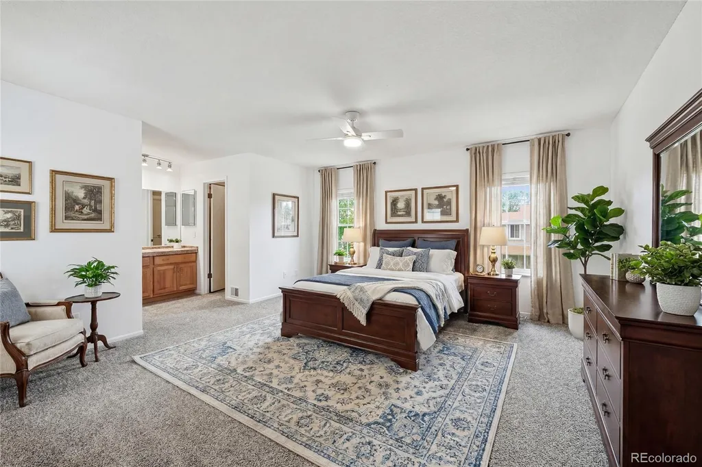 2770 S Heather Gardens Way Aurora CO 80014