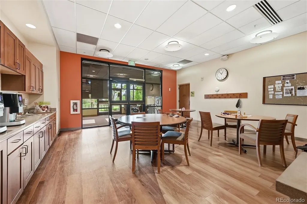 2770 S Heather Gardens Way Aurora CO 80014