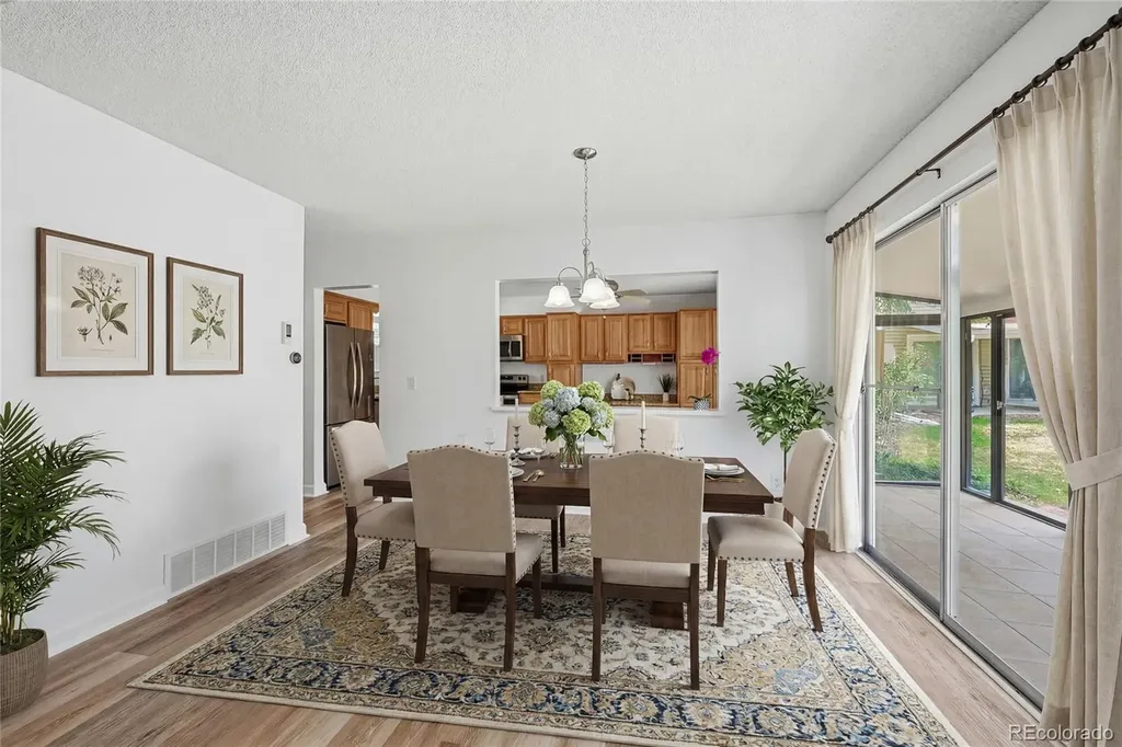2770 S Heather Gardens Way Aurora CO 80014