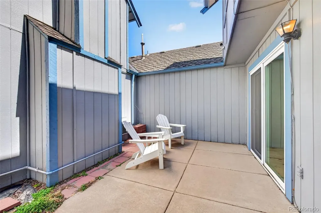 2419 S Worchester Court Aurora CO 80014