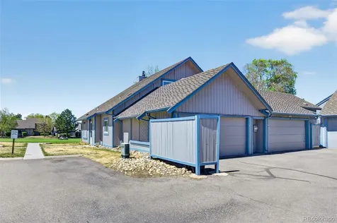 2419 S Worchester Court Aurora CO 80014