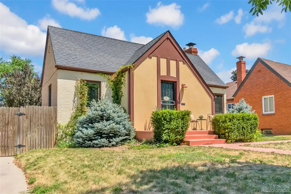 2534 Kearney Street Denver CO 80207