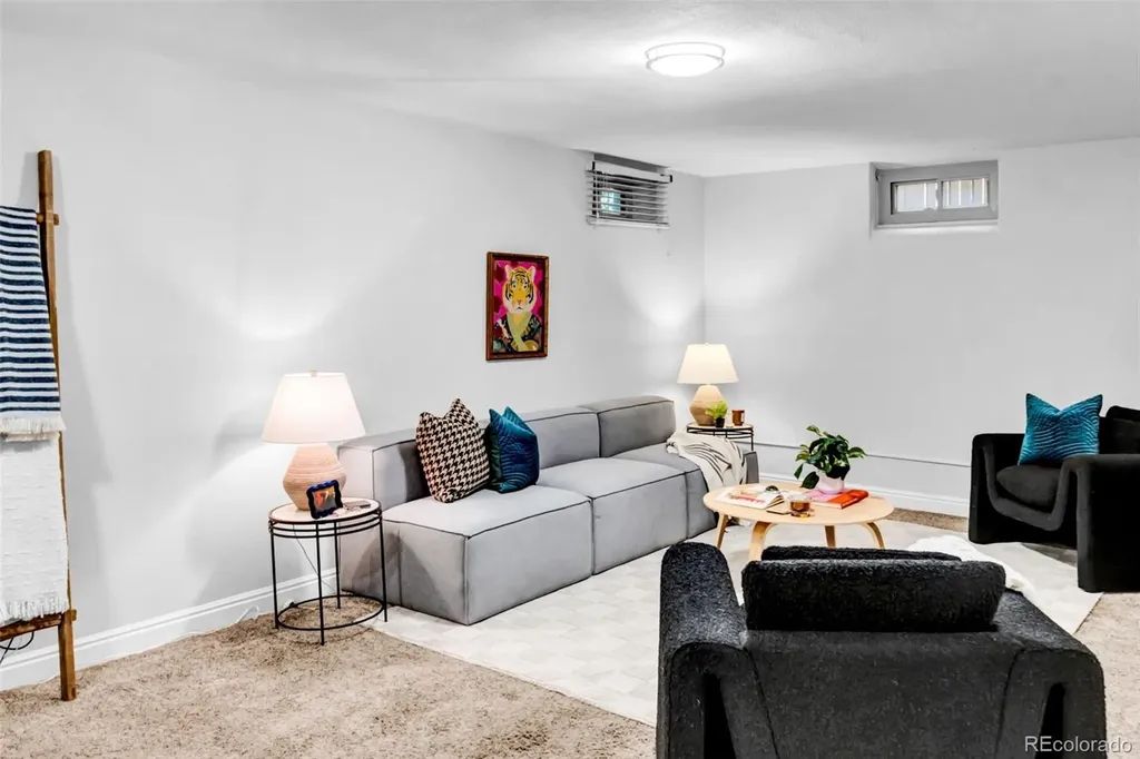 2534 Kearney Street Denver CO 80207