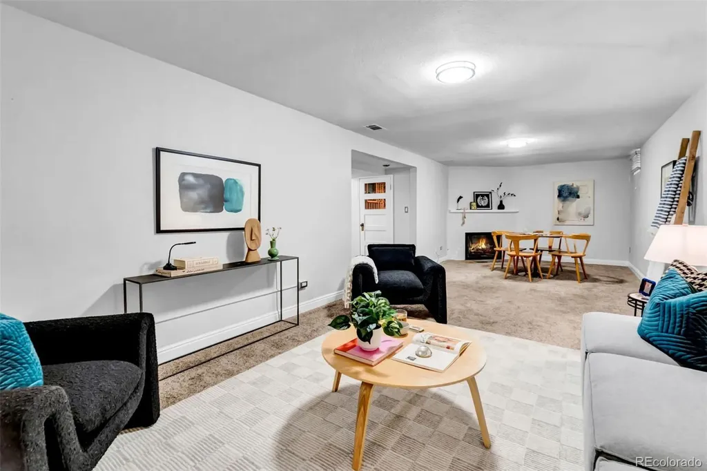2534 Kearney Street Denver CO 80207