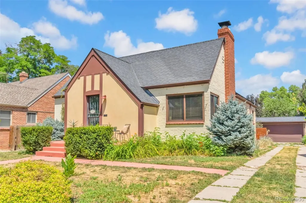 2534 Kearney Street Denver CO 80207