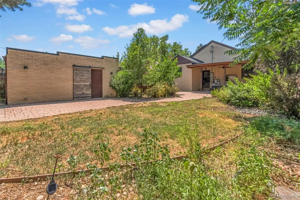 2534 Kearney Street Denver CO 80207