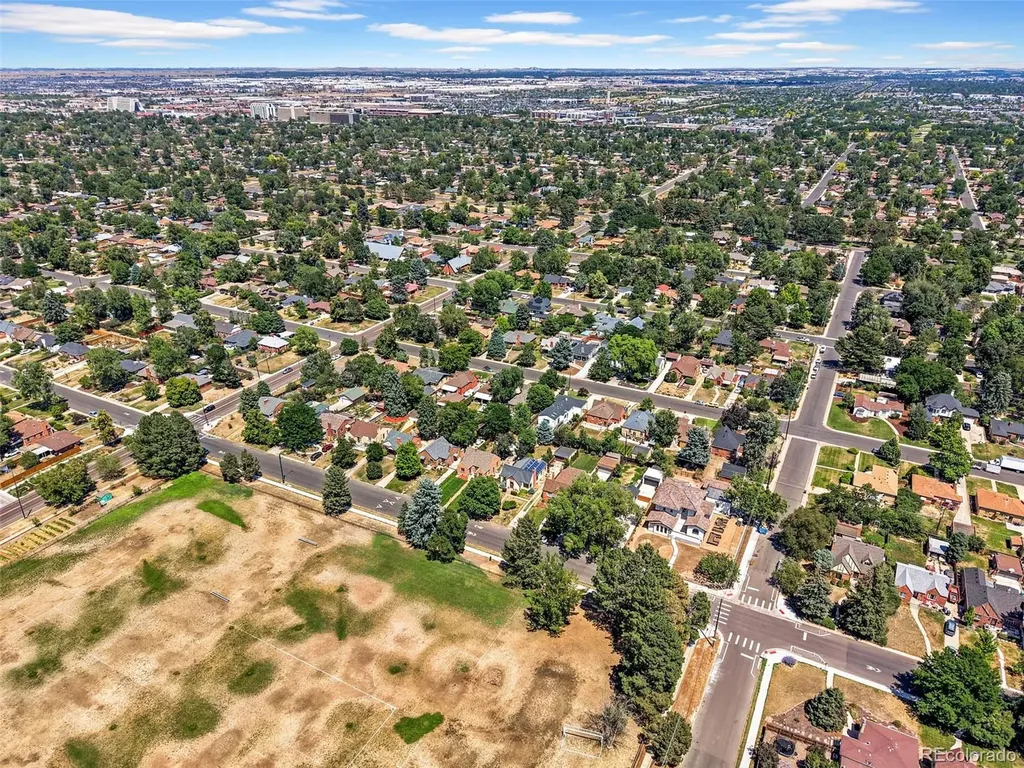 2534 Kearney Street Denver CO 80207