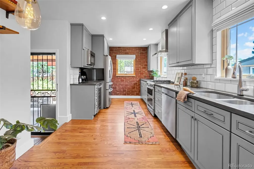 2534 Kearney Street Denver CO 80207