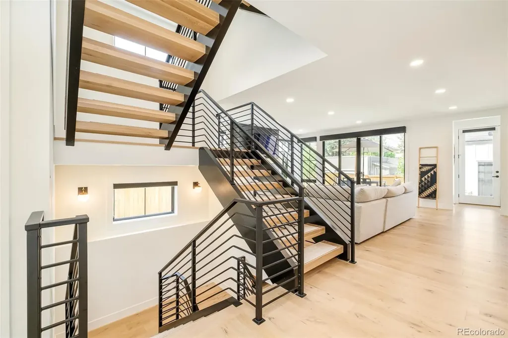 2485 Oak Street Denver CO 80212