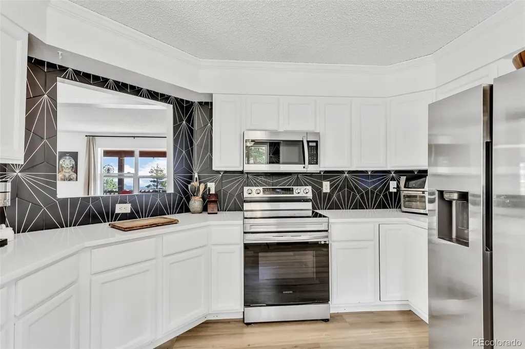 255 Divide View Drive Golden CO 80403