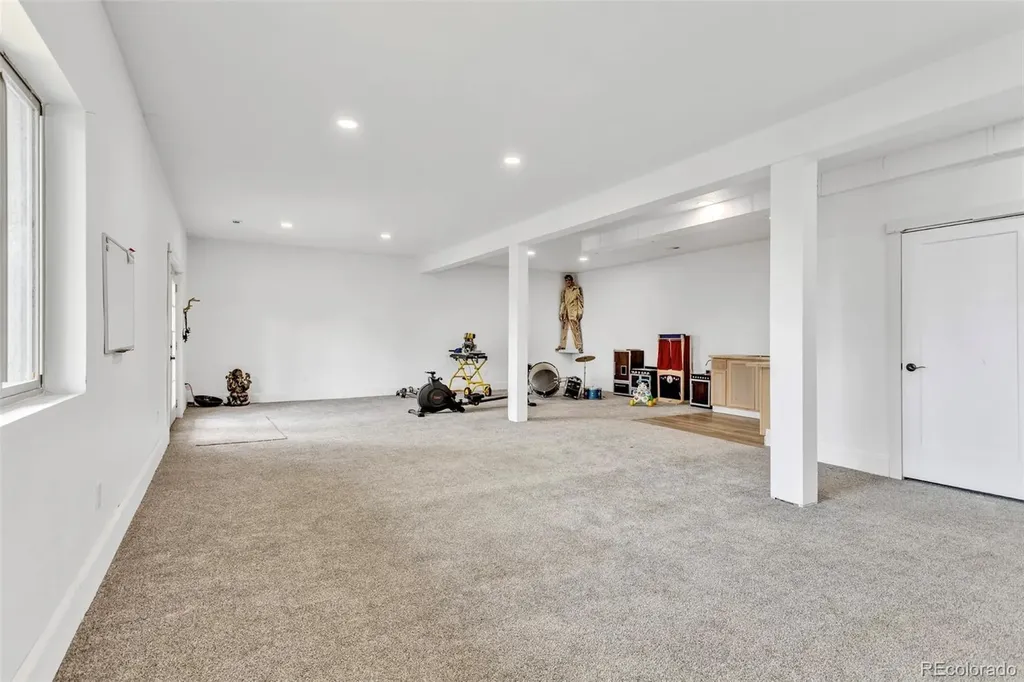 255 Divide View Drive Golden CO 80403