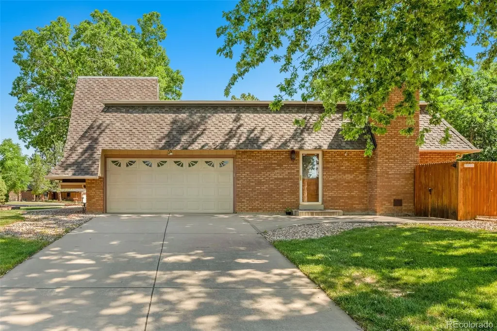 7296 S Chase Court Littleton CO 80128