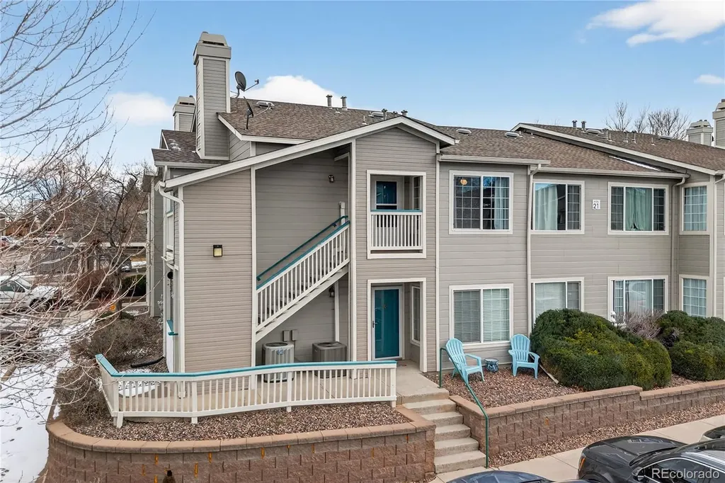 8406 Pebble Creek Way Highlands Ranch CO 80126