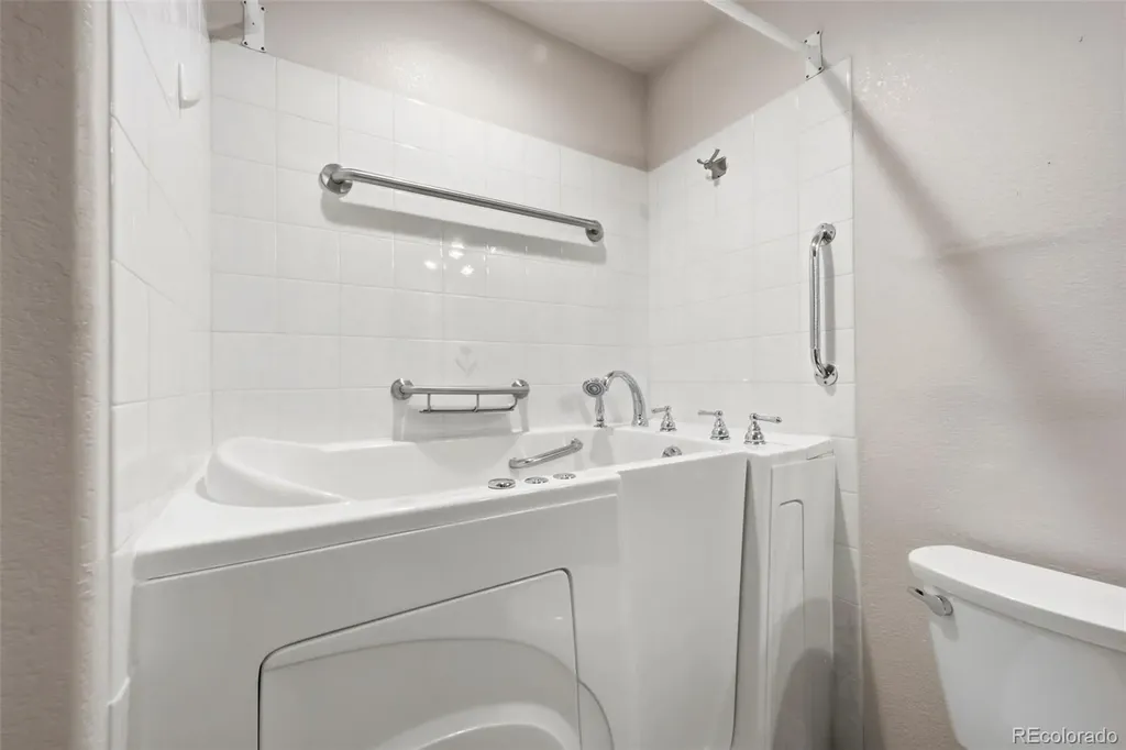 40 Regency Boulevard Pueblo CO 81005