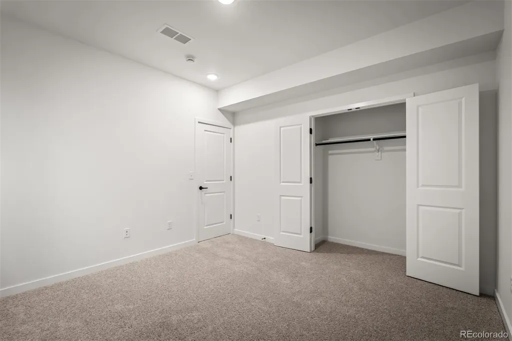 9256 Wolf Valley Drive Colorado Springs CO 80924