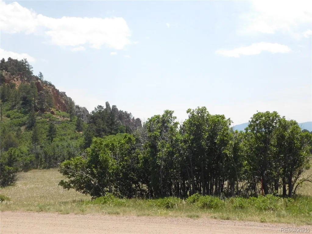 5980 Country Club Drive Larkspur CO 80118