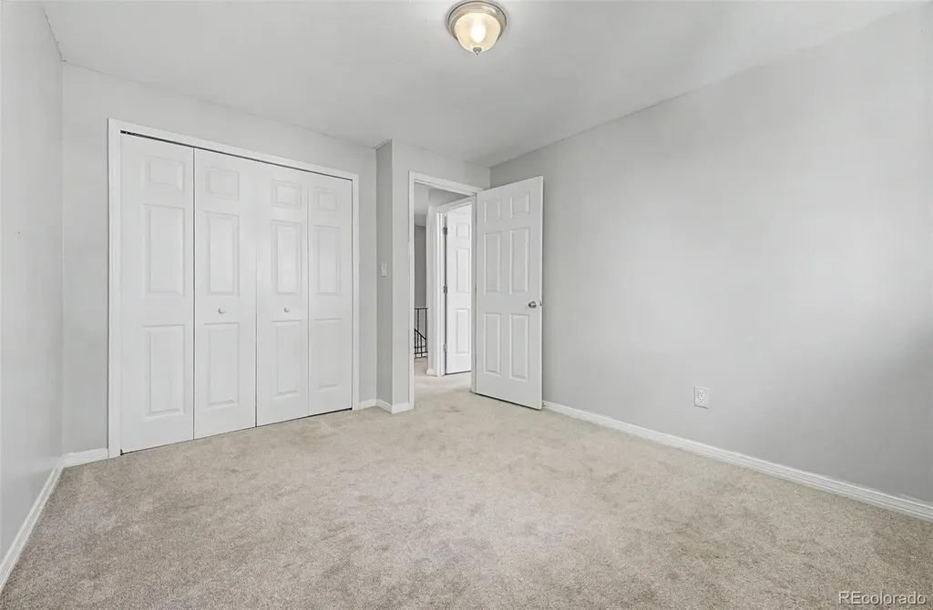1182 S Eagle Circle Aurora CO 80012