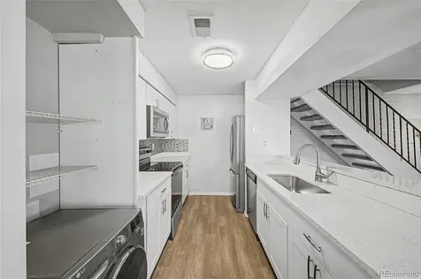 1182 S Eagle Circle Aurora CO 80012