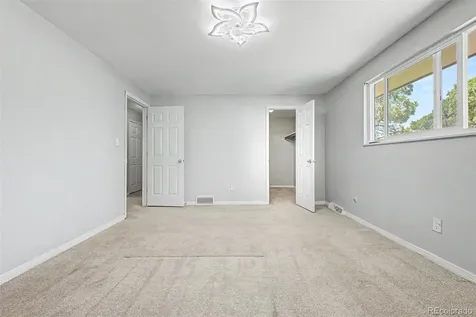 1182 S Eagle Circle Aurora CO 80012