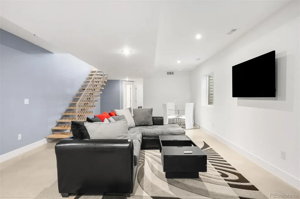 3431 Navajo Street Denver CO 80211