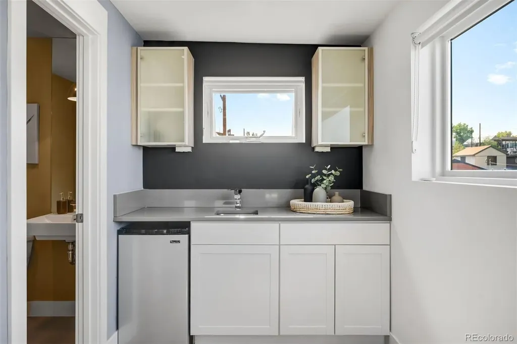 3431 Navajo Street Denver CO 80211