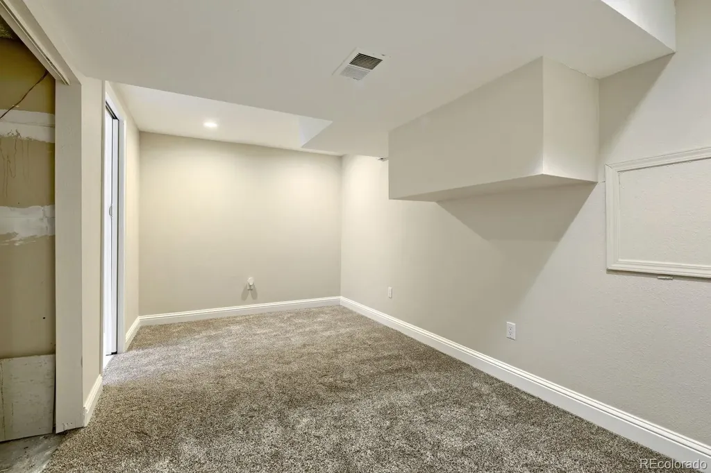 8162 Dudley Circle Arvada CO 80005