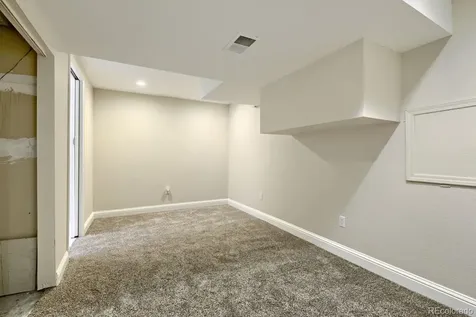 8162 Dudley Circle Arvada CO 80005