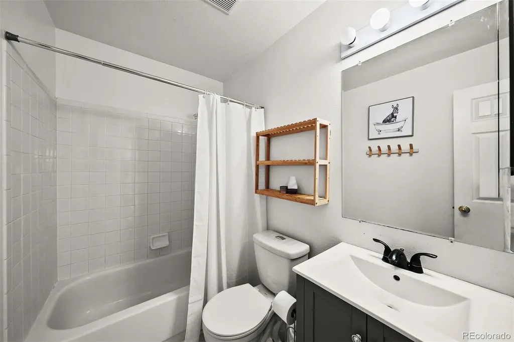 18284 W 58th Place Golden CO 80403