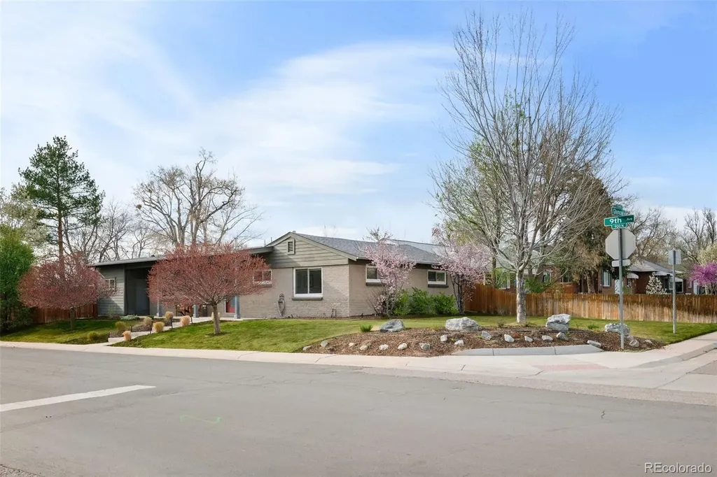 901 Glencoe Street Denver CO 80220