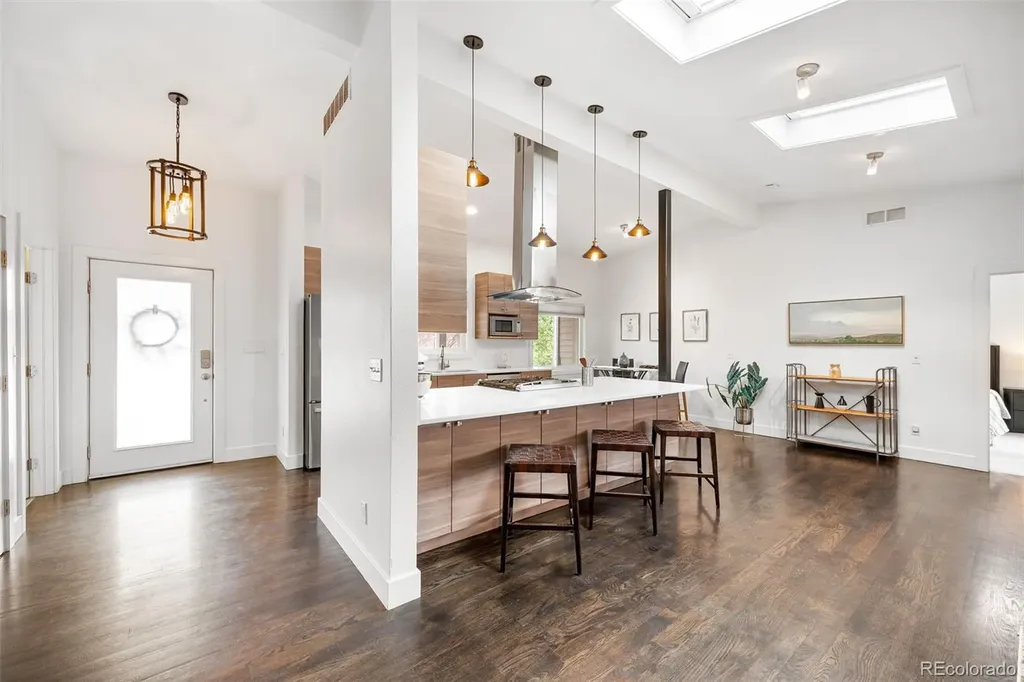 901 Glencoe Street Denver CO 80220