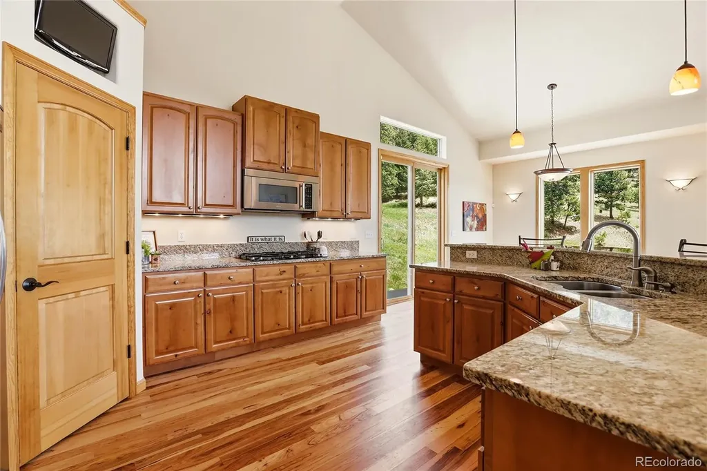 31735 Kiva Lane Evergreen CO 80439