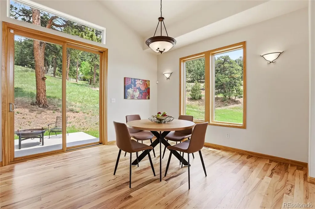31735 Kiva Lane Evergreen CO 80439