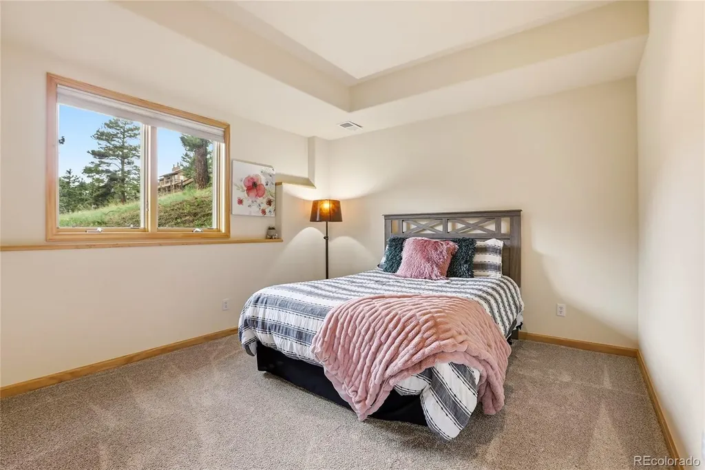 31735 Kiva Lane Evergreen CO 80439