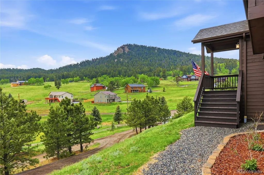 31735 Kiva Lane Evergreen CO 80439