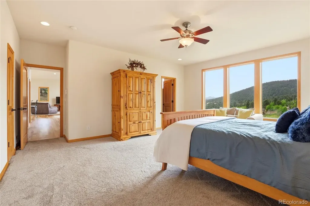31735 Kiva Lane Evergreen CO 80439