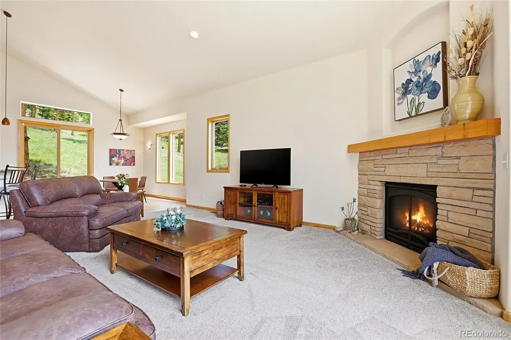 31735 Kiva Lane Evergreen CO 80439