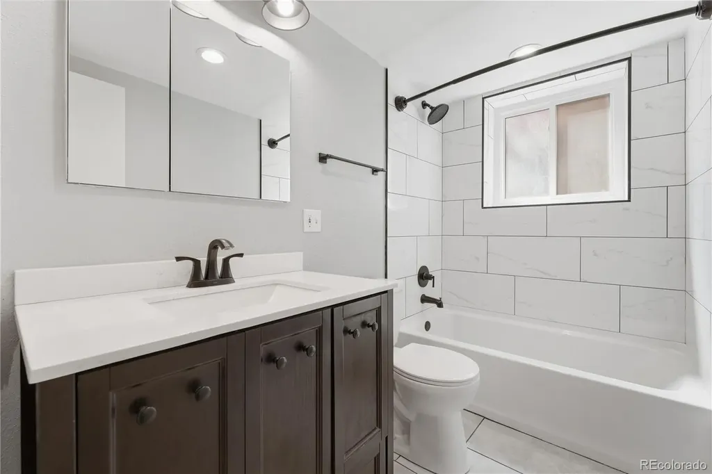 1759 N Gilpin Street Denver CO 80218