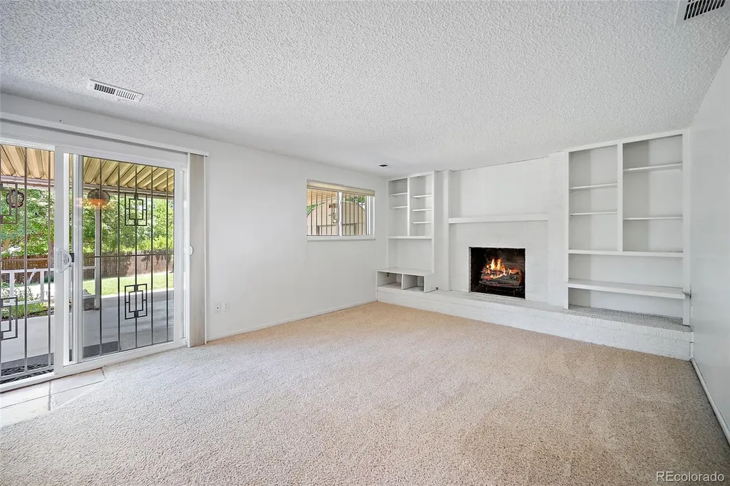4695 W Stanford Avenue Denver CO 80236