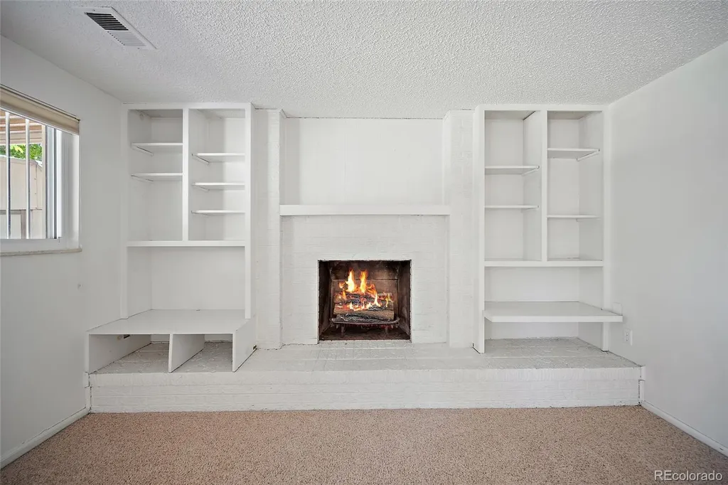 4695 W Stanford Avenue Denver CO 80236