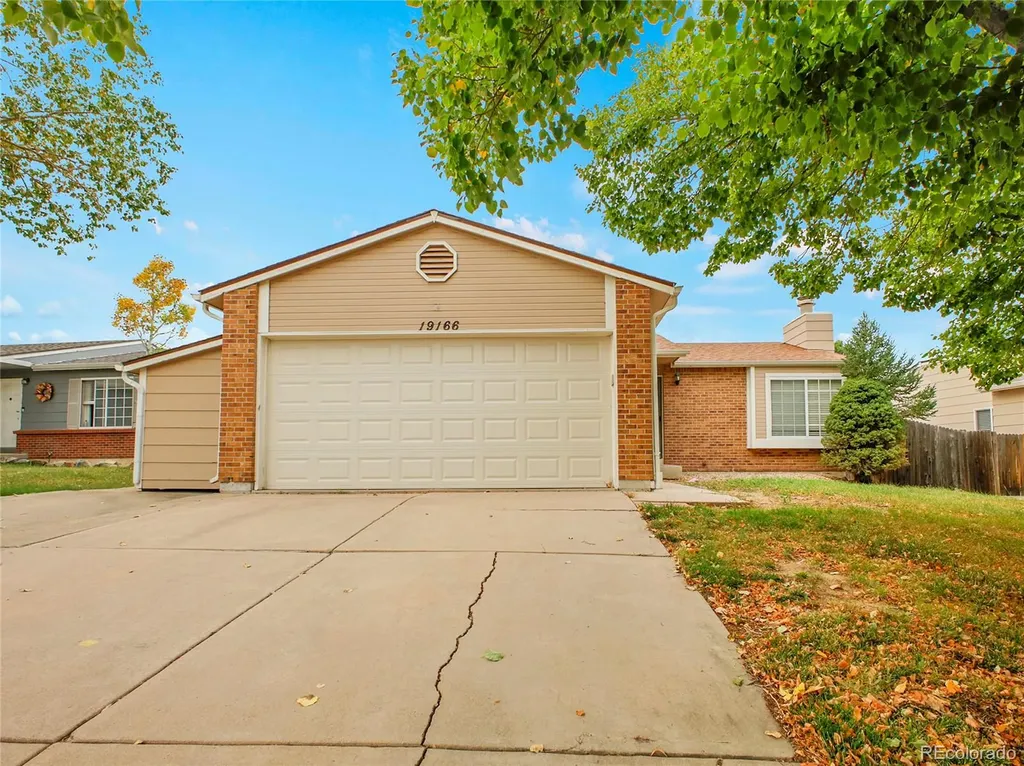 19166 E Oberlin Drive Aurora CO 80013