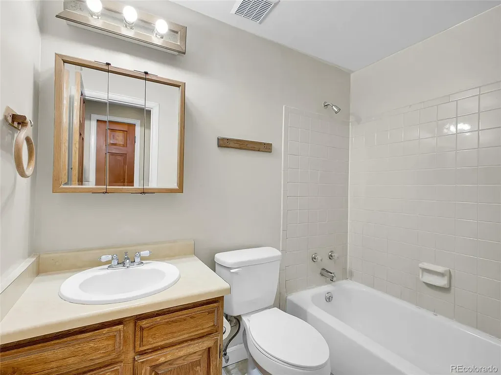 19166 E Oberlin Drive Aurora CO 80013