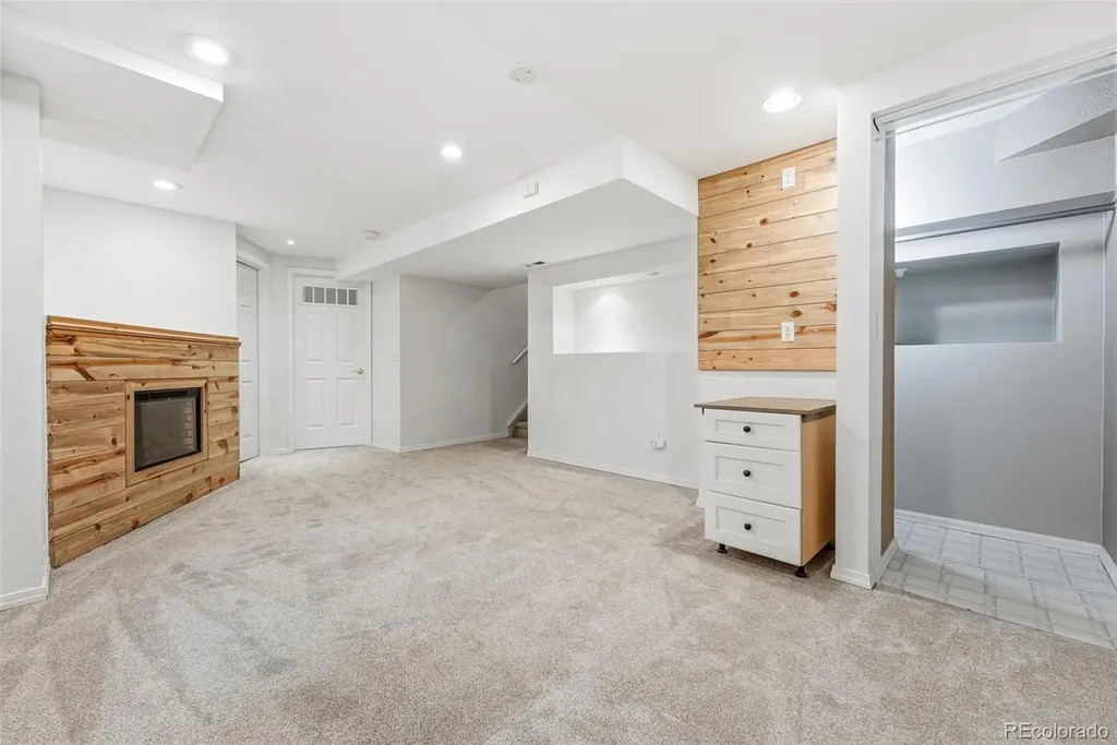 1306 Laurel Court Longmont CO 80504