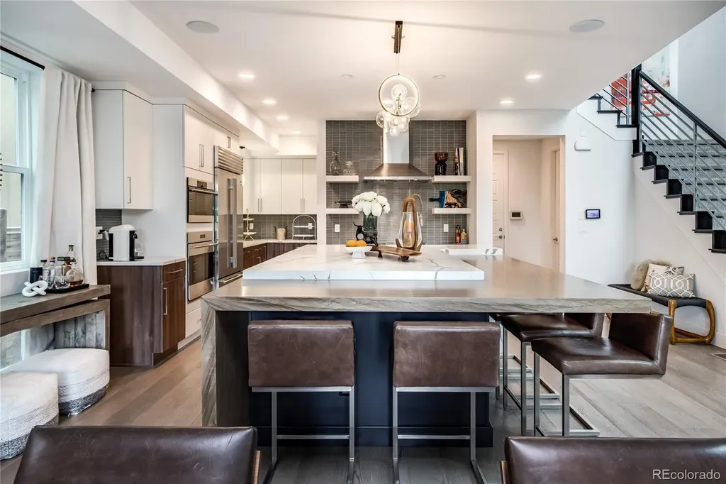 43 S Oneida Court Denver CO 80230