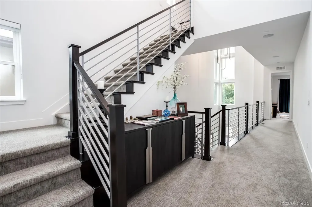 43 S Oneida Court Denver CO 80230