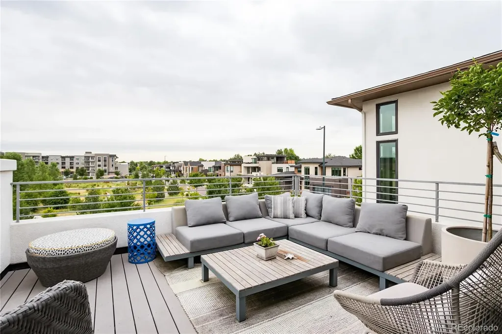 43 S Oneida Court Denver CO 80230