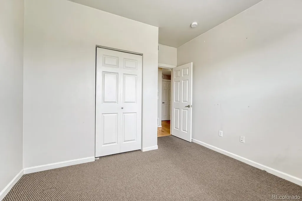 2818 Syracuse Street Denver CO 80238