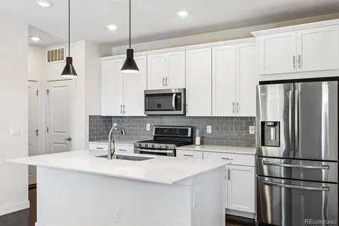 7608 S Zante Court Aurora CO 80016