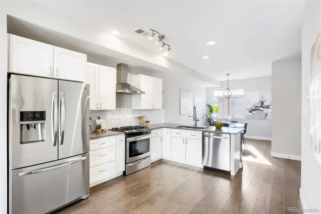 1913 Eaton Street Lakewood CO 80214