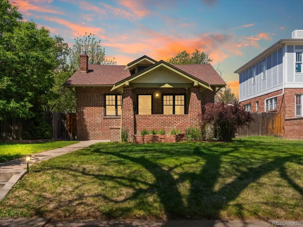 2265 Ivanhoe Street Denver CO 80207